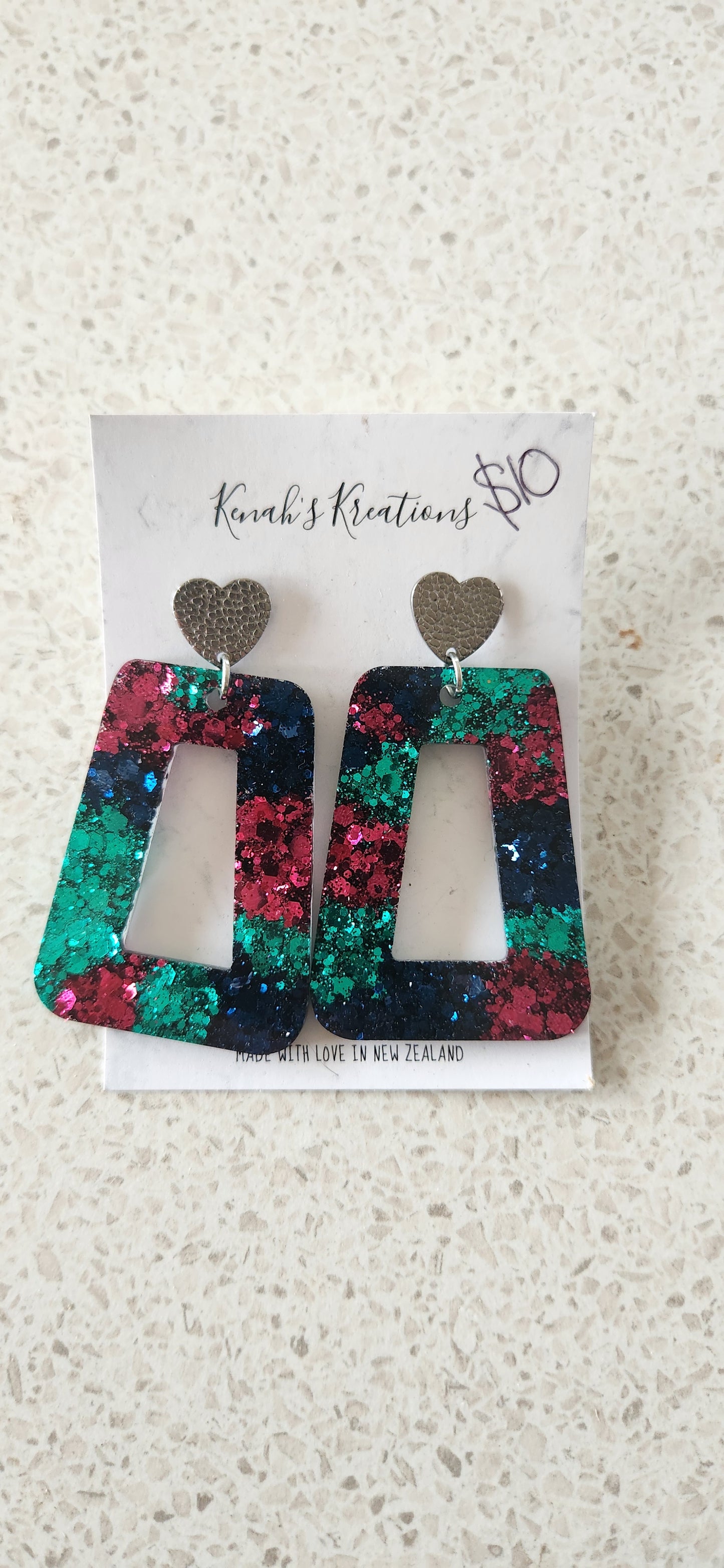 $10 Earrings