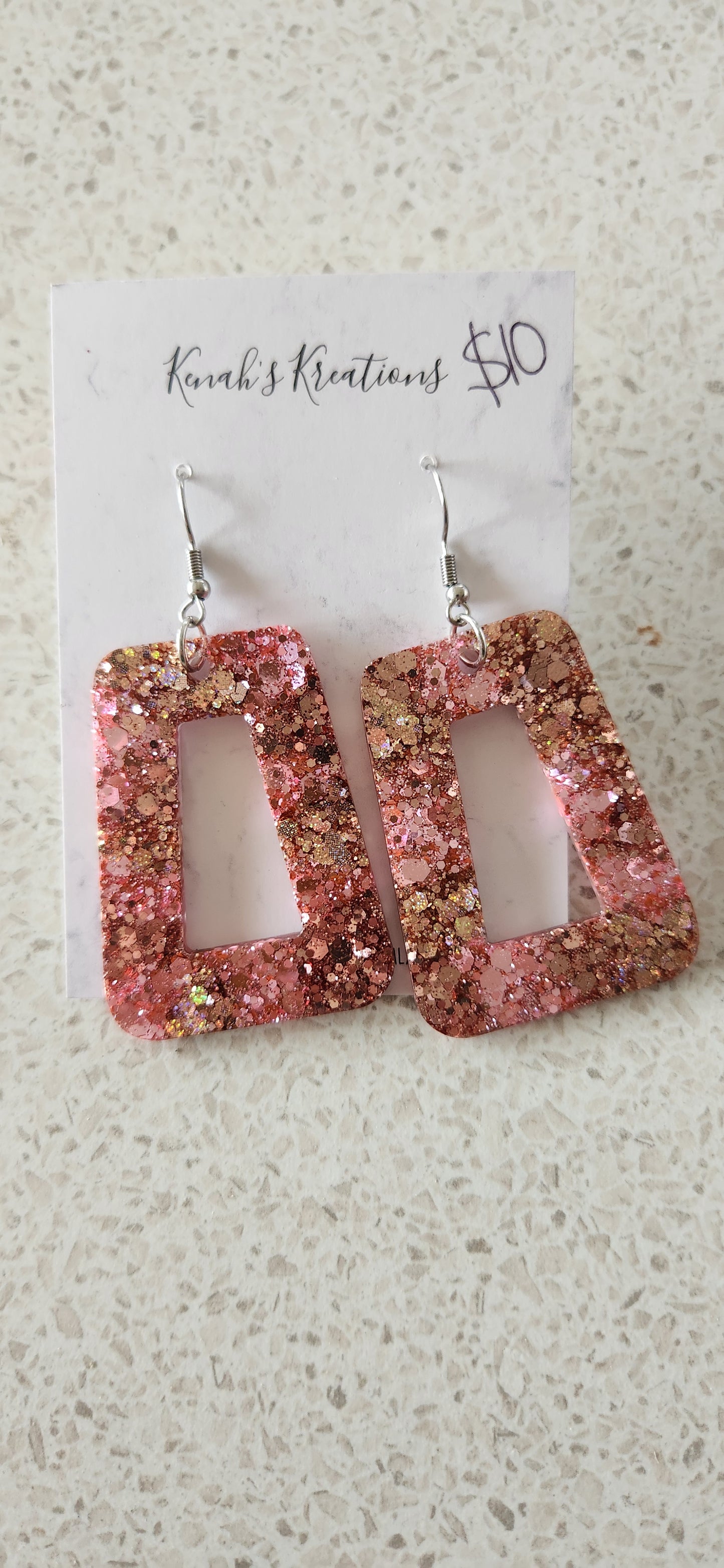 $10 Earrings