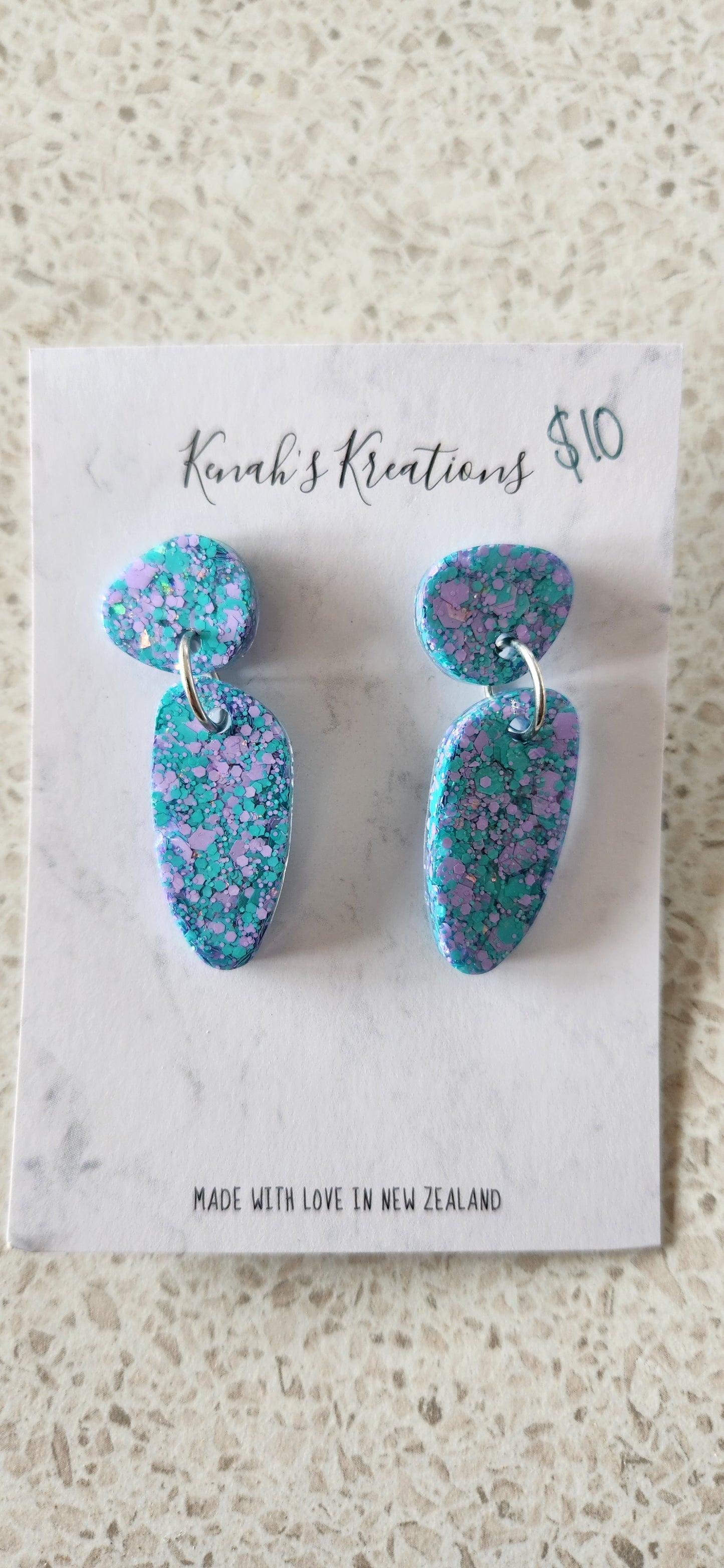 $10 Earrings